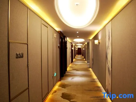 QingChuan LandScapeHotel