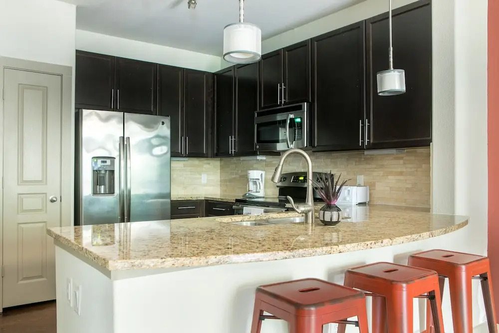 WanderJaunt - North Austin Apartments