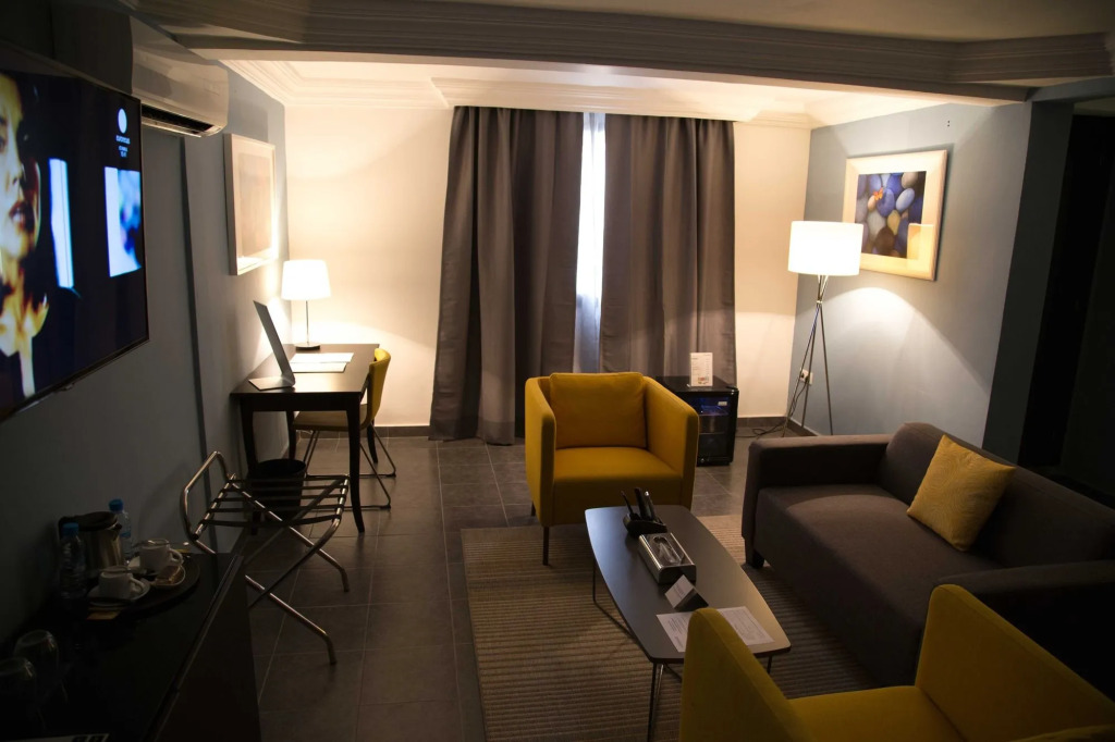 Hôtel Semiramis City Center