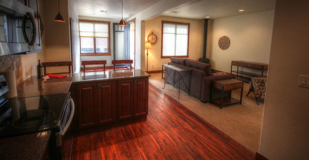 Whitefish Downtown Suites