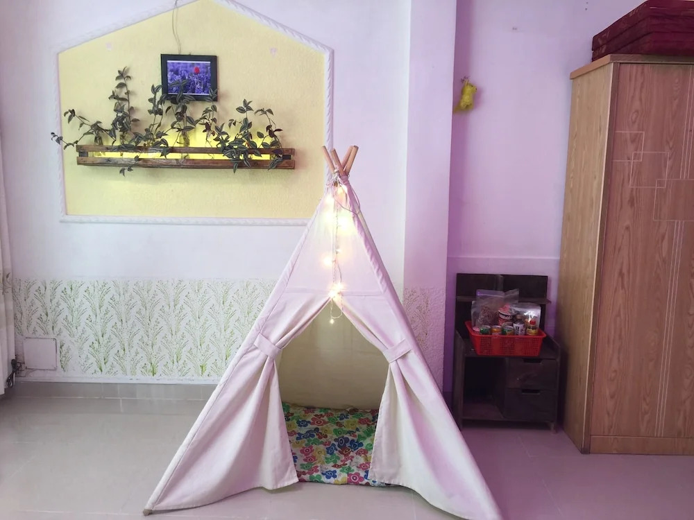 Hai Cay Thong Homestay - Hostel