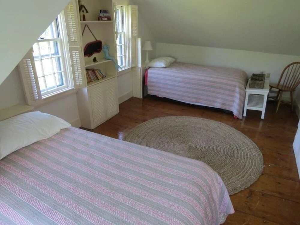 201 Old Harbor Road - Three Bedroom House