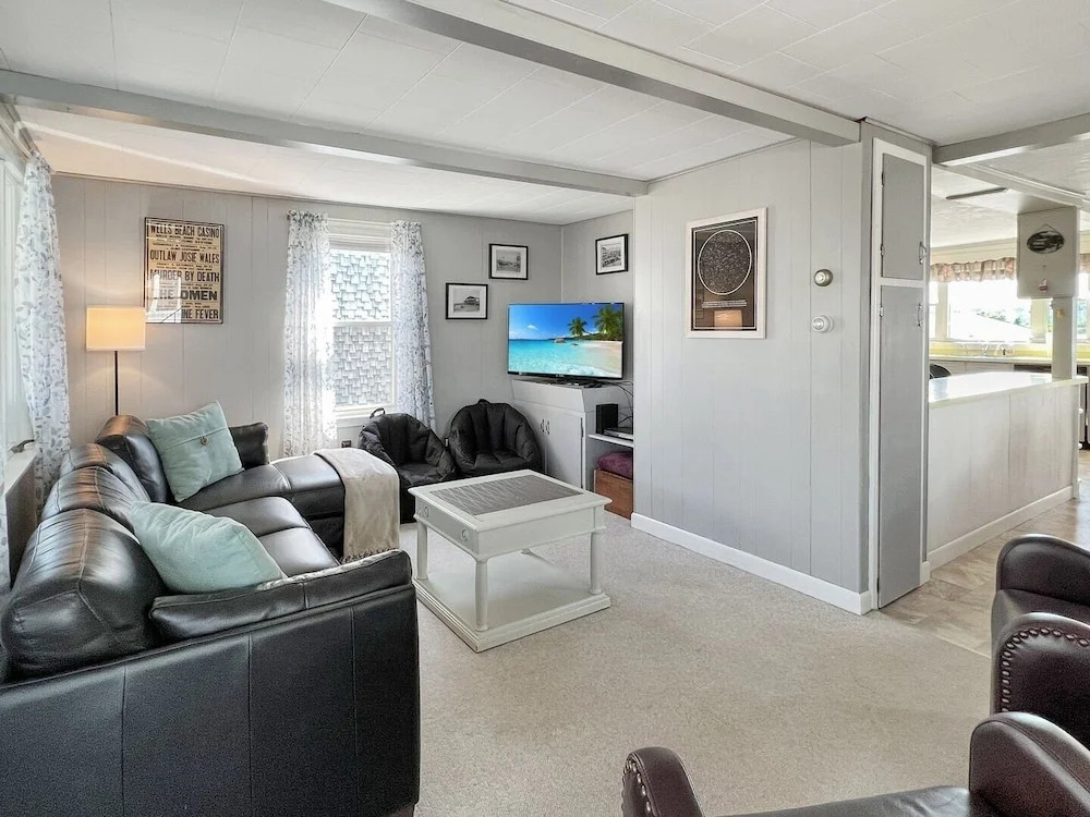 Sweet Dreams - W032 Quintessential Maine Beach House 50 Yards Away From Marsh Views And Wells Beach 2 Bedroom Home by RedAwning