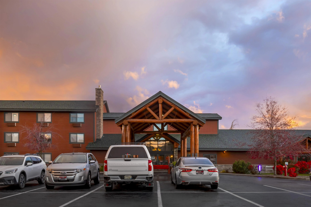 Best Western Plus McCall Lodge and Suites