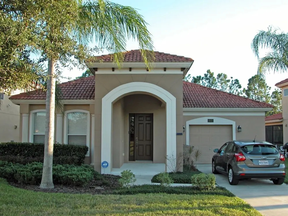 Fabulous 4 bed Villa With South Facing Pool and spa - 145