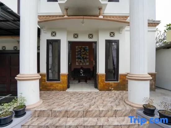 The Lavana Dzawani Villa Godean