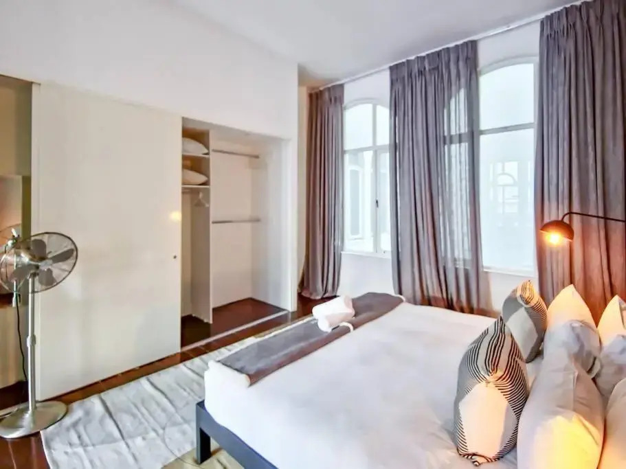 New York Style Apartment with the City Life!