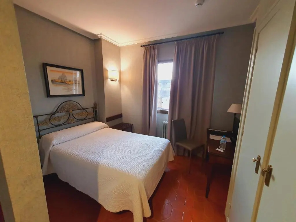 HOSTAL DOÑA JUANA