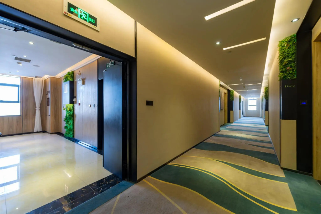 Coefon Rezen Select Urumqi Convention And Exhibition Center Hotel