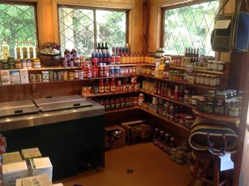 Alderwood Cottage & Suite - Bowen Island