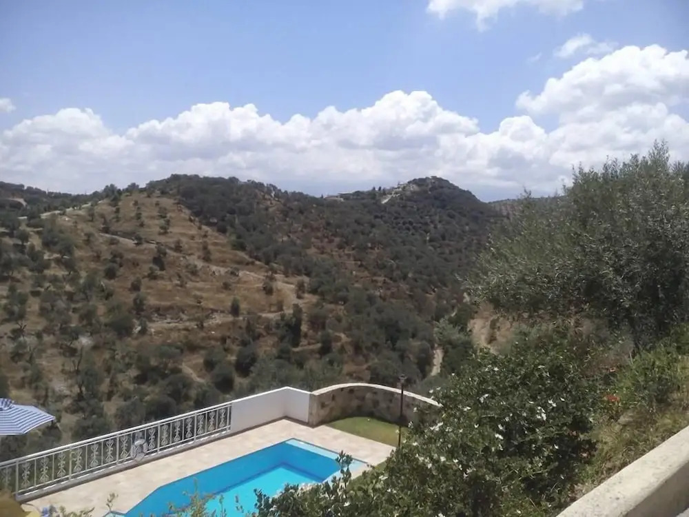 Ilios Village