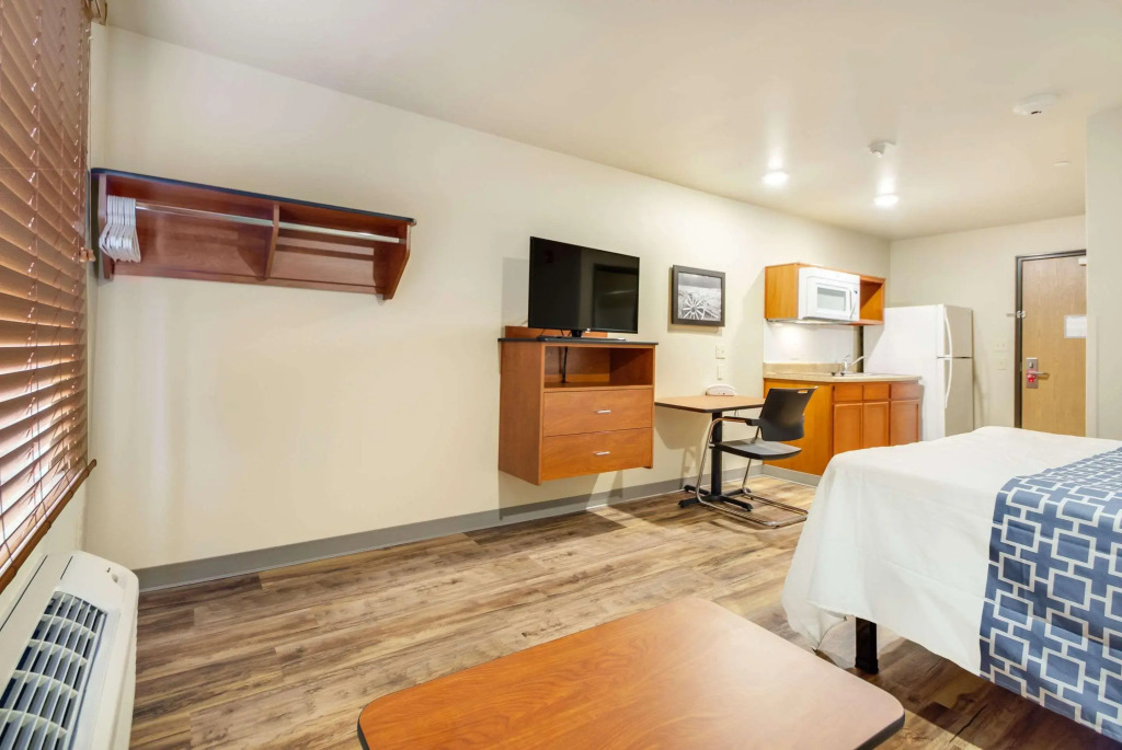 Econo Lodge Burlington I-70