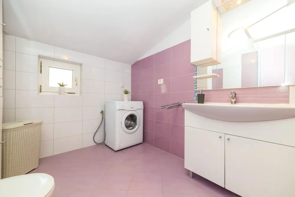 Apartment Vrkljan