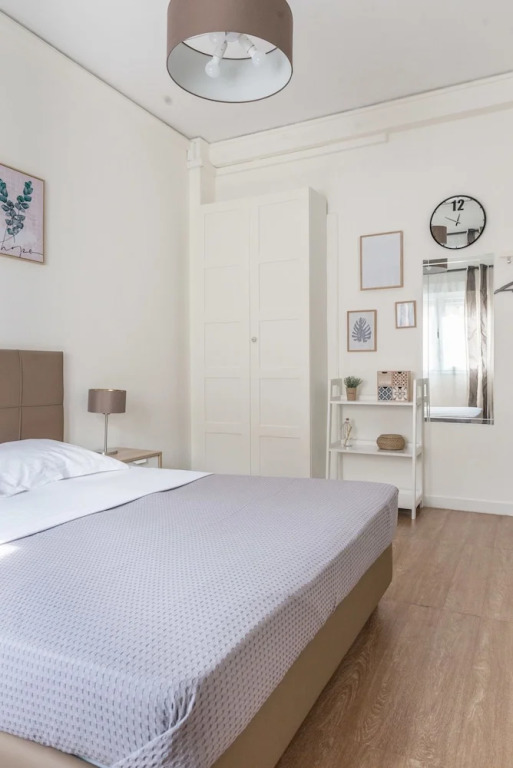Syntagma Budget Studio