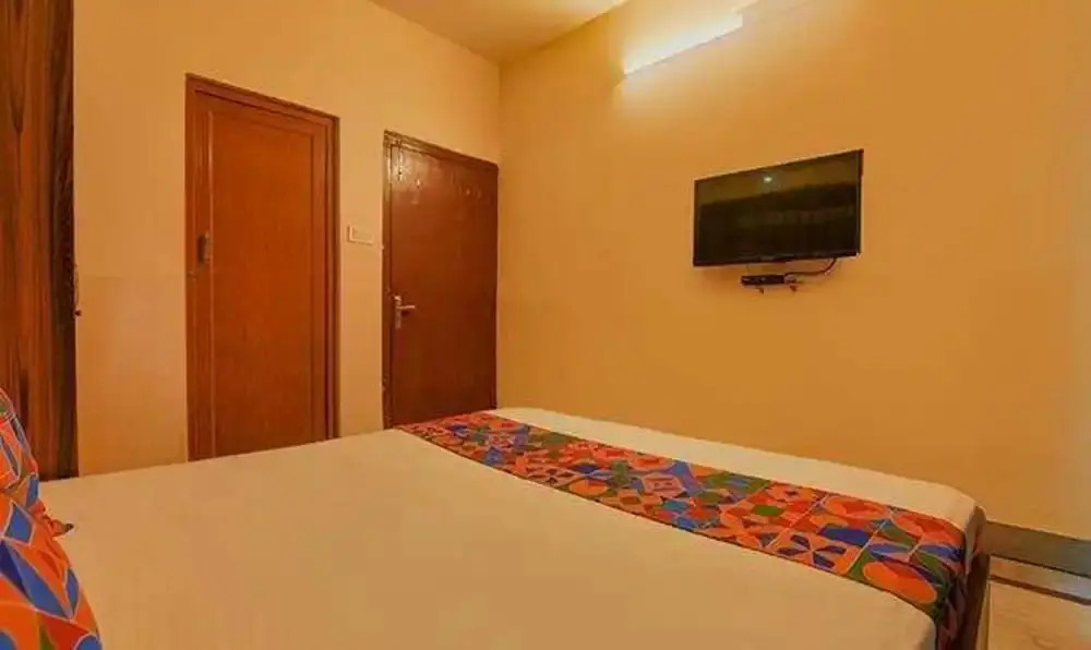 Filoxenia Inn by OYO Rooms