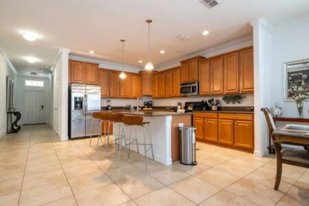Gorgeous 6 bedroom w/pool Paradise Palms, Kissimmee