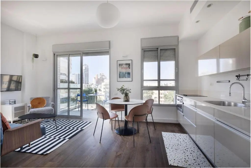 Bauhaus Boutique by TLV2RENT