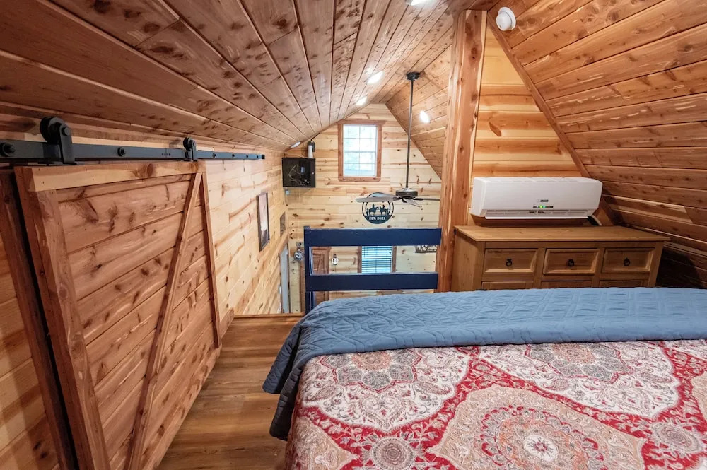 Windstorm Cabin
