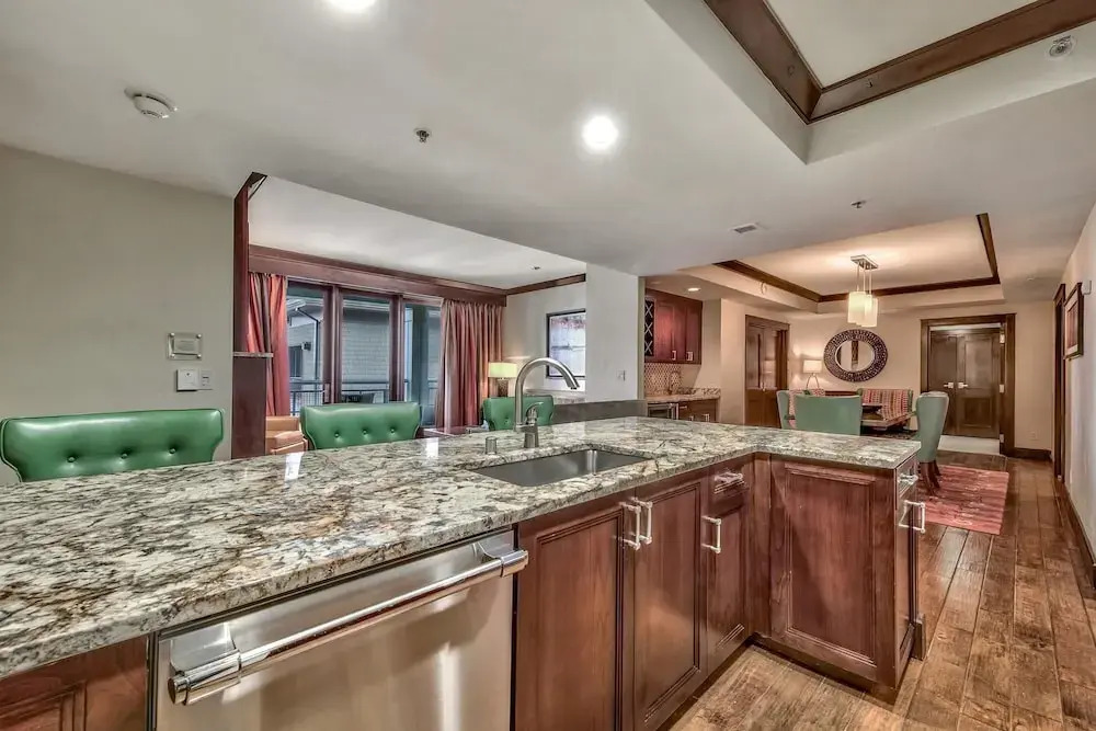 Mid-mountain Escape With Ritz Amenities 2 Bedroom Condo by RedAwning