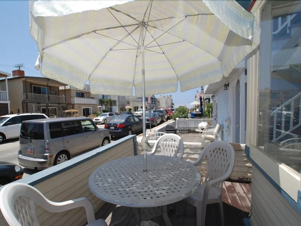 127 30th St Zie 2 Bedroom Home