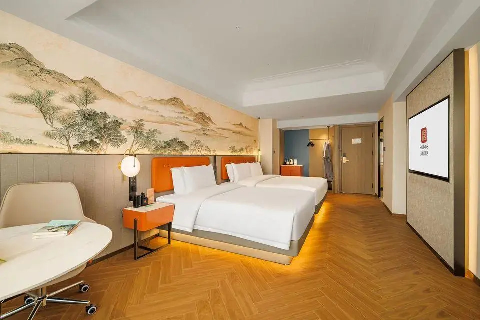 Jincheng Imperial Crown Hotel
