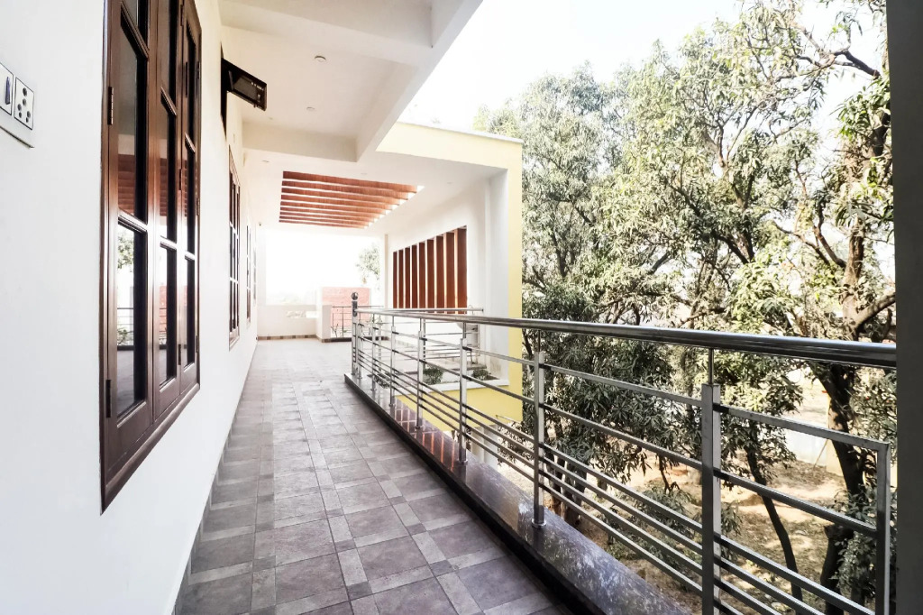 OYO LCK1233 Rivaaj Palace