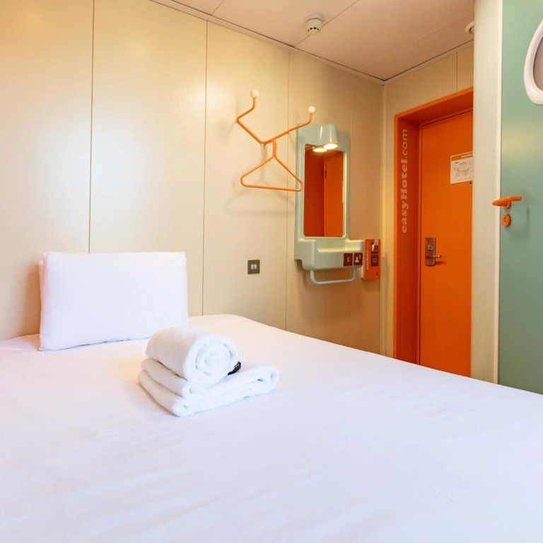 easyHotel Edinburgh