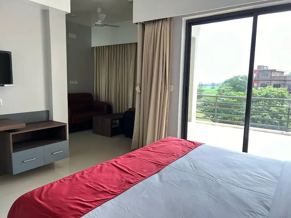 The Pearl Club Resort