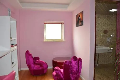 Aiyi Boutique Hotel