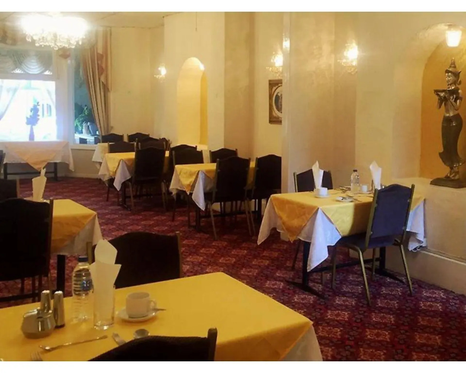 St Elmo Hotel