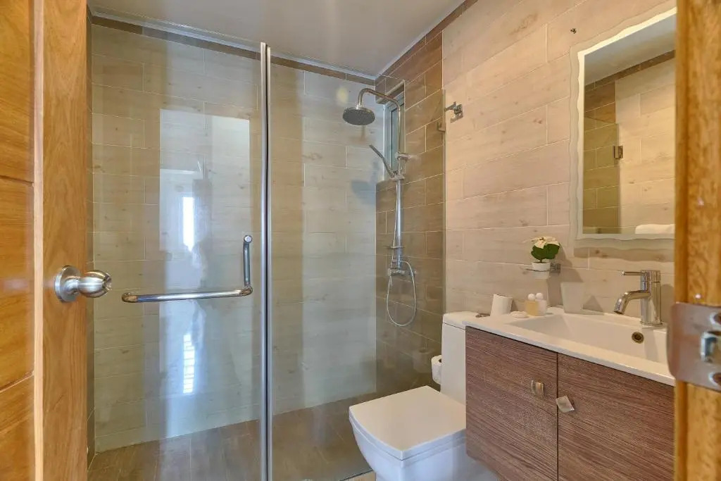 Apartamento 2BR- AC- WiFi- Safe - Smart TV- HotWater.