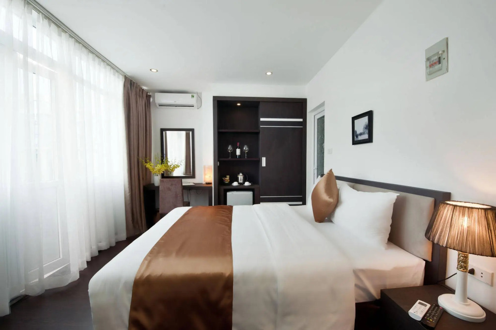 Merci Hotel