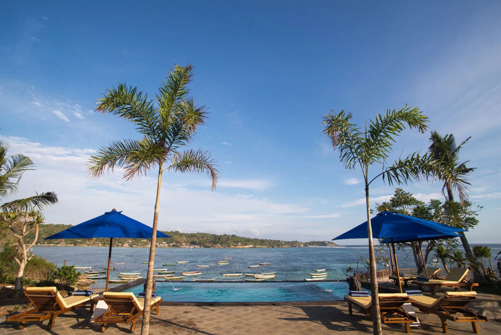 Laguna Reef Huts