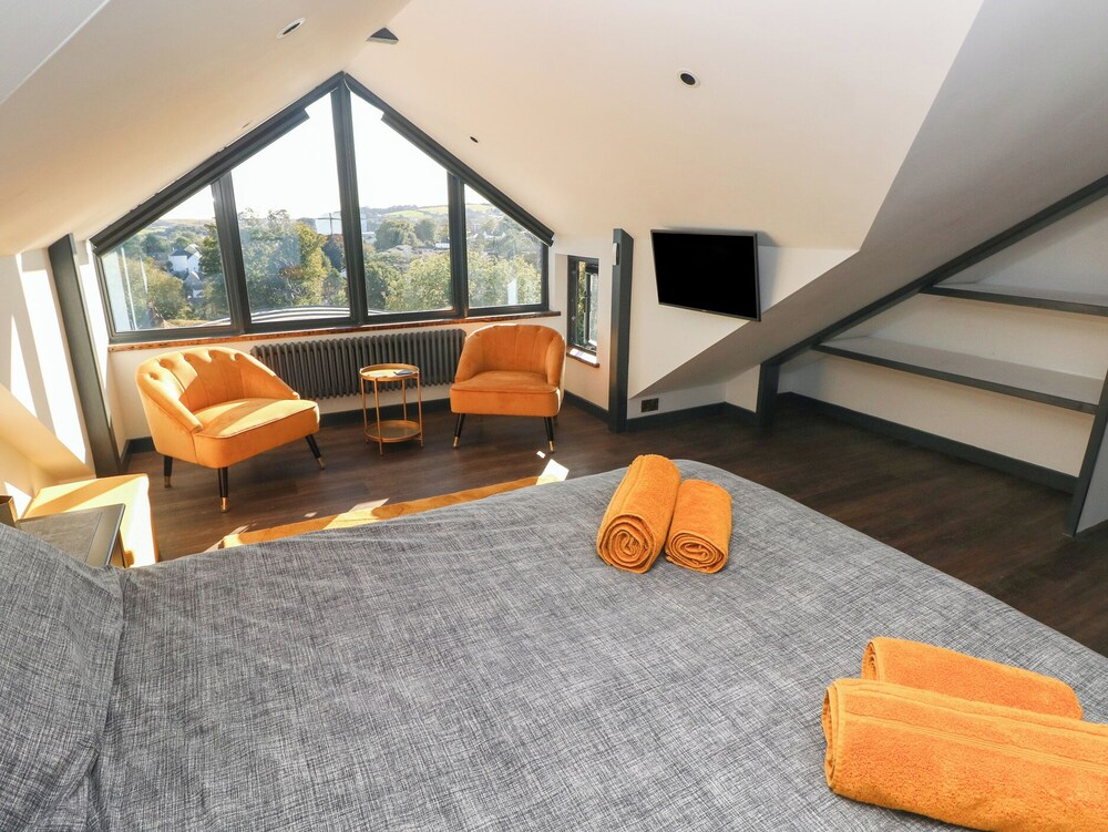 10 Brython Place