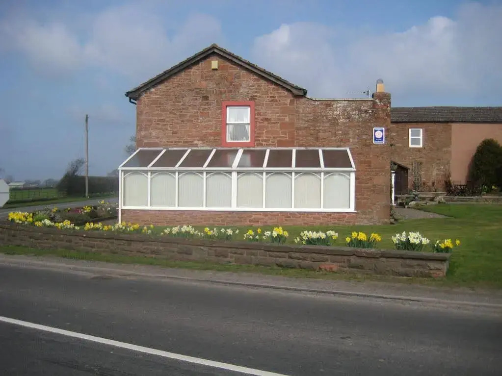 Crossroads House