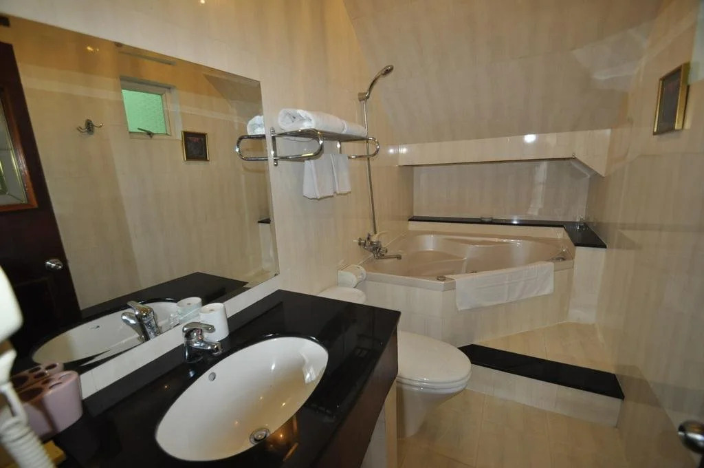 S79 Sunflower Hotel & Spa