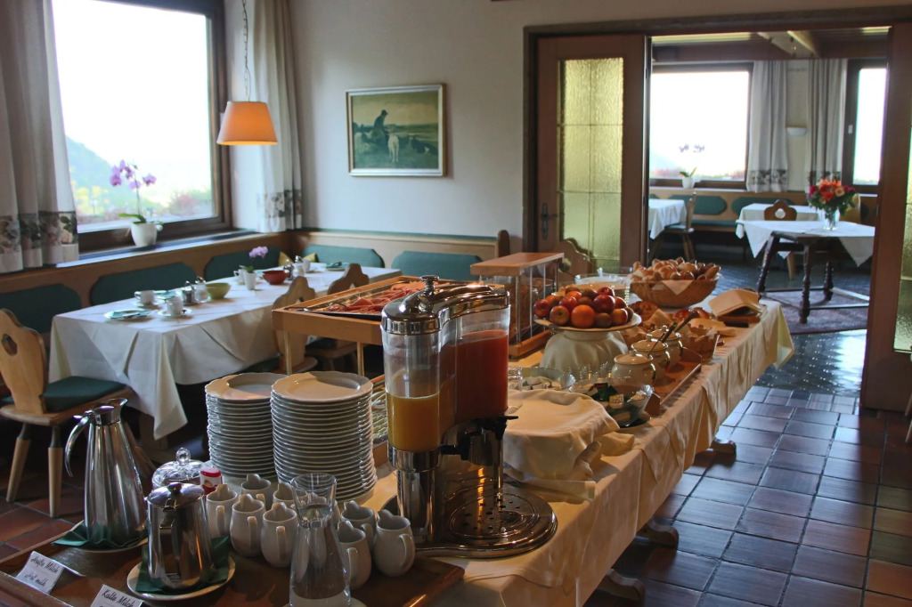 Hotel Schöne Aussicht