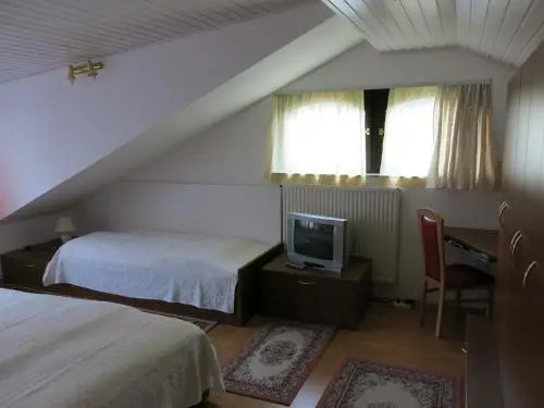 Blumauer Apartments