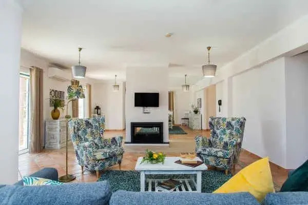 Colina Villas with Private Pool