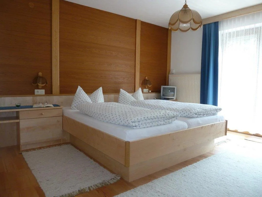 Pension Holzmann