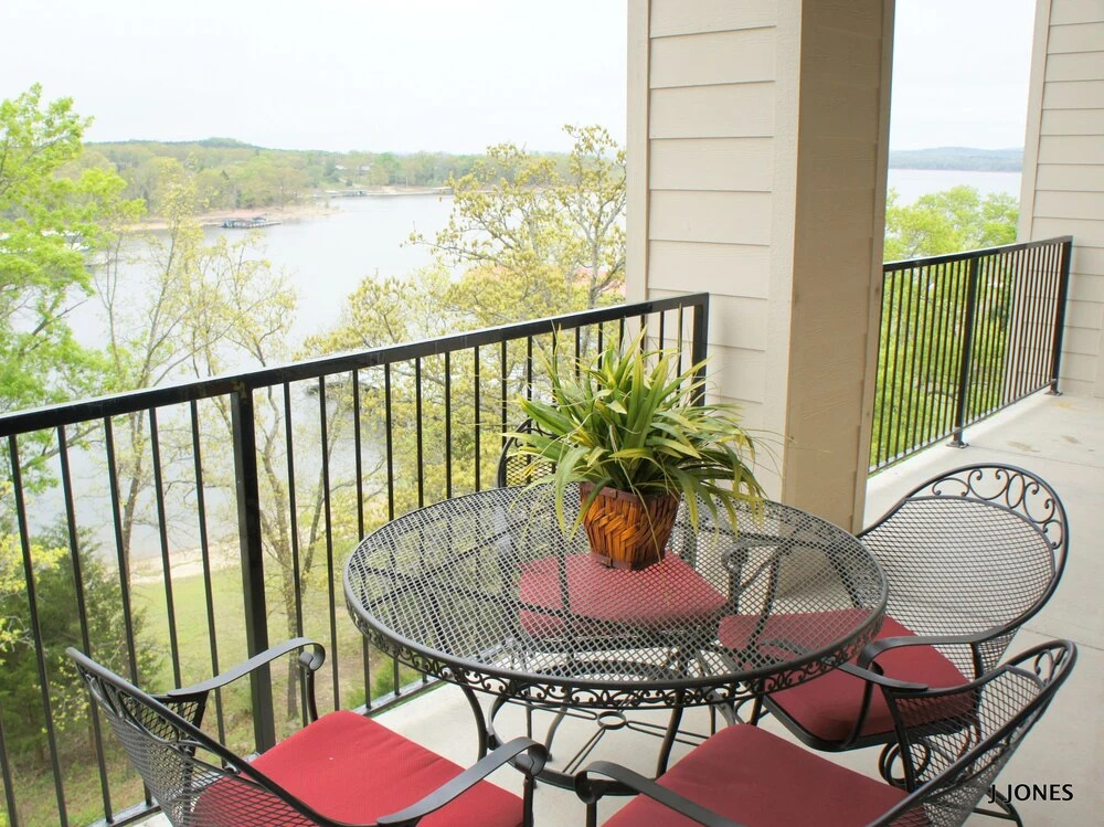 Celebration Cove Table Rock Lakefront Condos