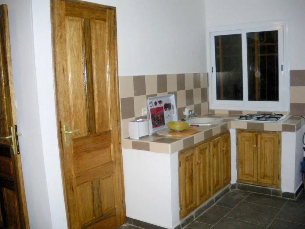 Villa With 3 Bedrooms in Saly, With Pool Access, Enclosed Garden and W