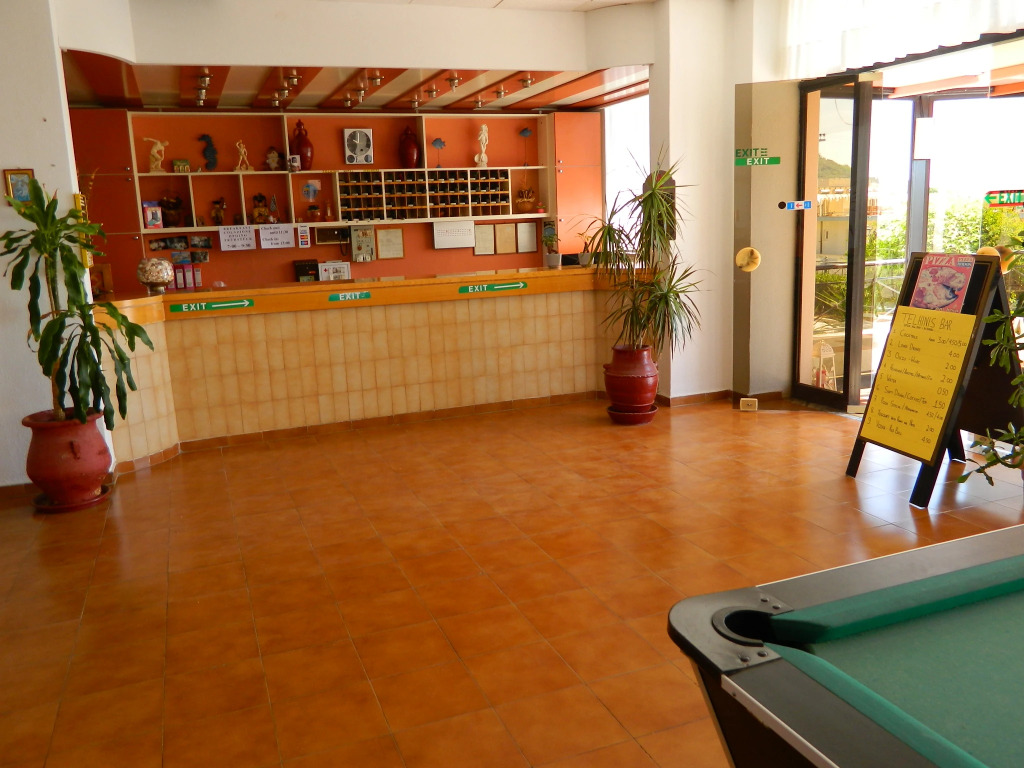 Telhinis Hotel & Apartments