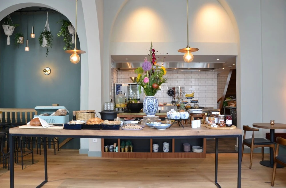 FINCH Boutique Hotel, downtown