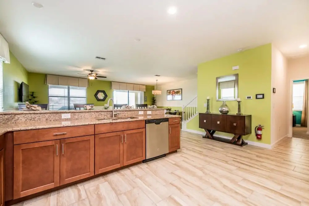 1308 Birdie Way