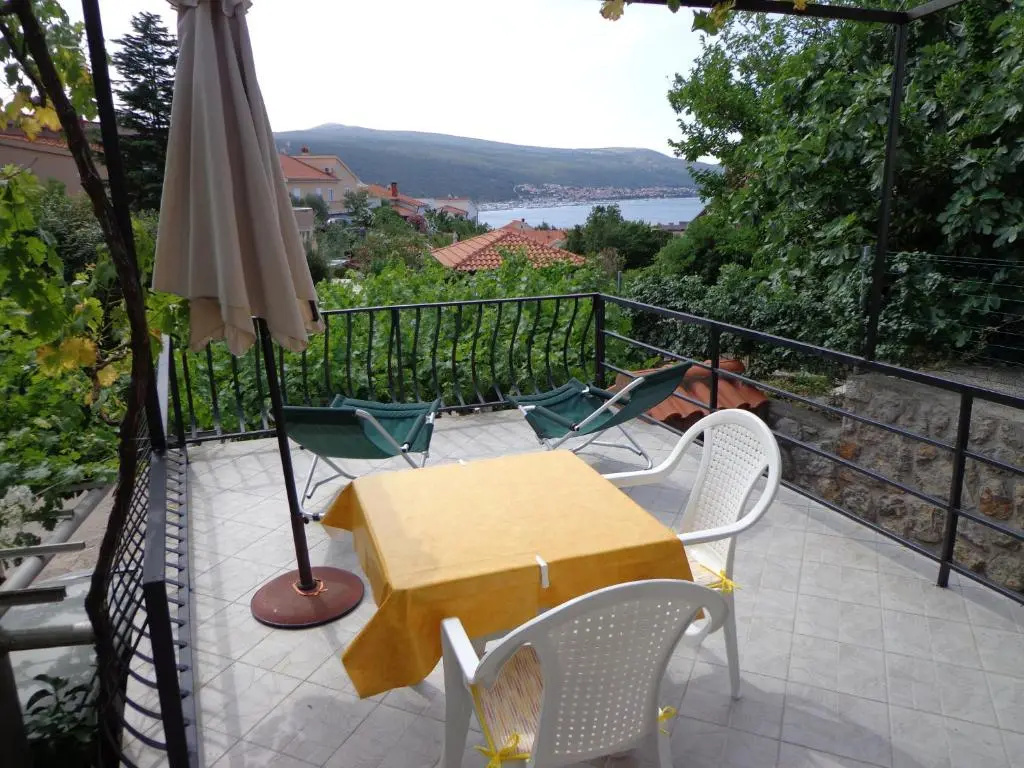 Apartments Mory
