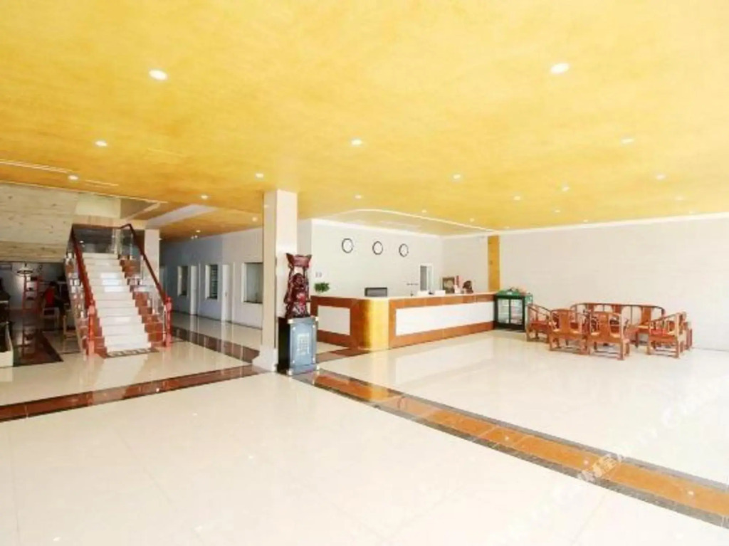 Wutongshu Jingpin Hotel