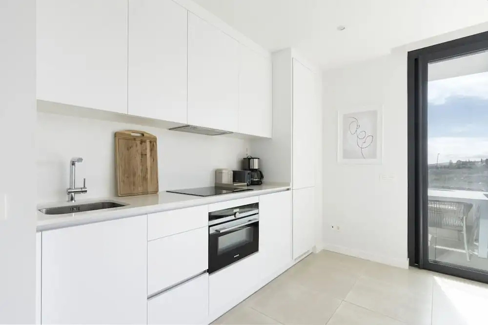 Elegant Luxury Suite With Terrace in Higueron