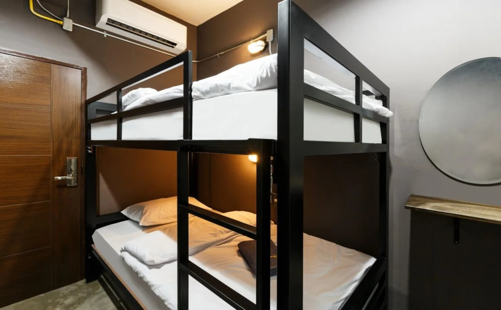 Sleepover Hostel Bangkok