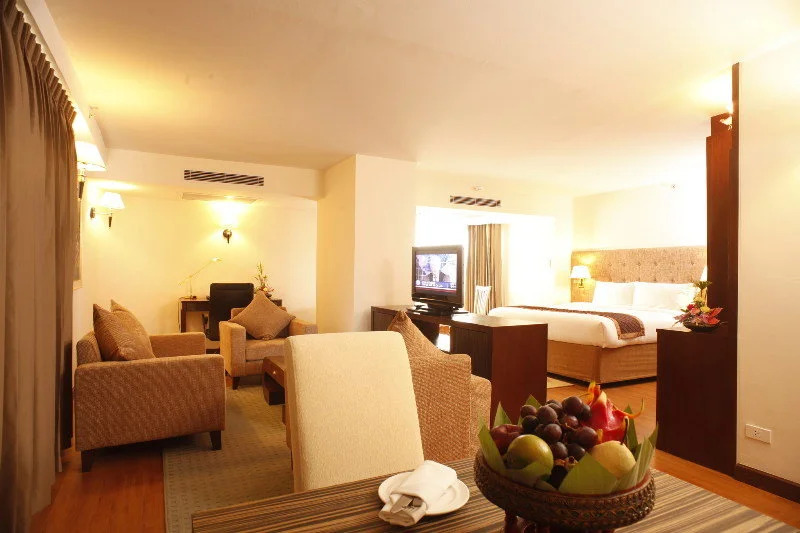 Hotel Grand Heritage Hotel And Condominium